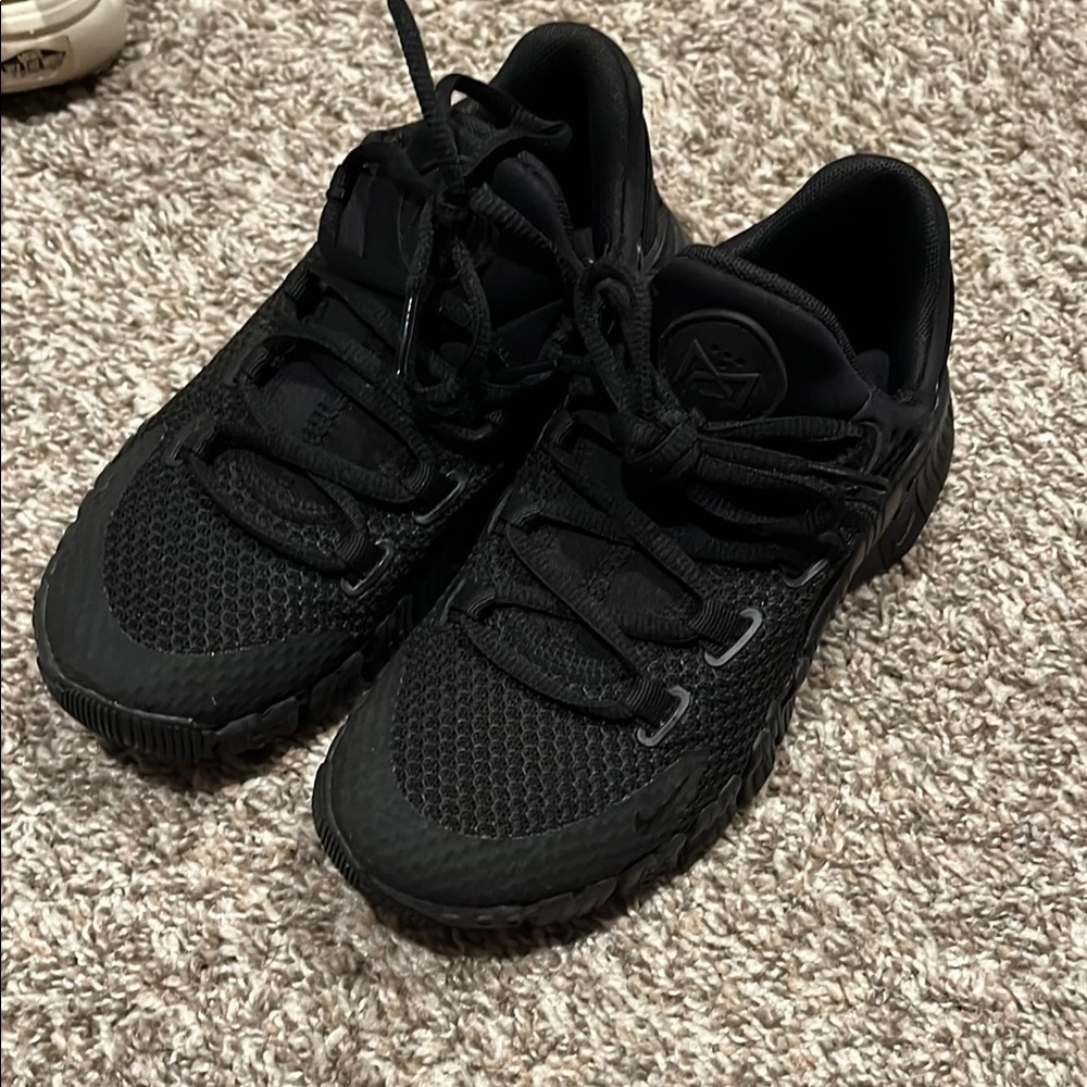 Nike Kids Black Sneakers